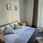 No.1 *