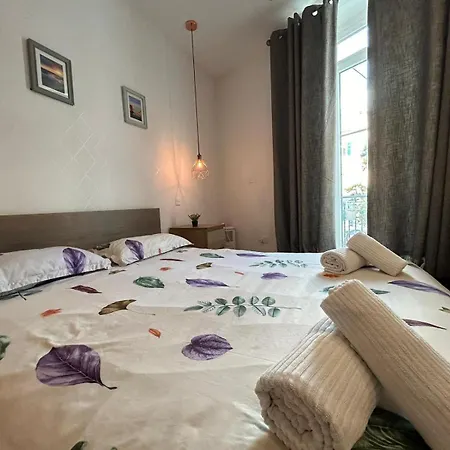 No.1 Apartment *