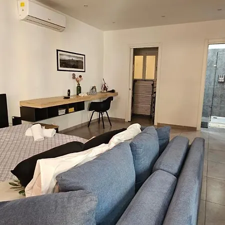 Apartment No.1 *
