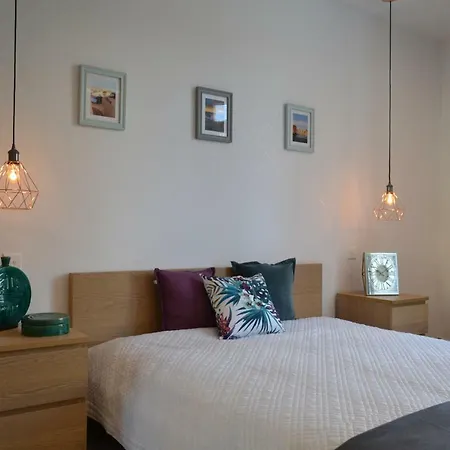 No.1 Apartment